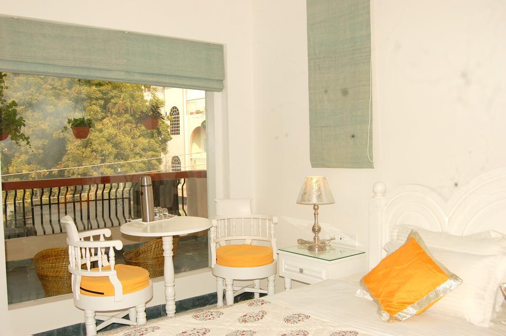 Aashray Homestay *